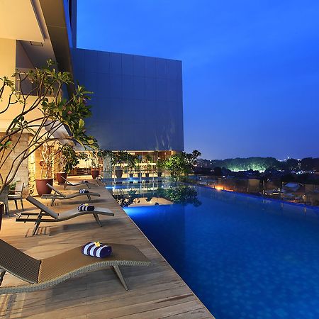Swiss-Belinn Karawang Exteriér fotografie