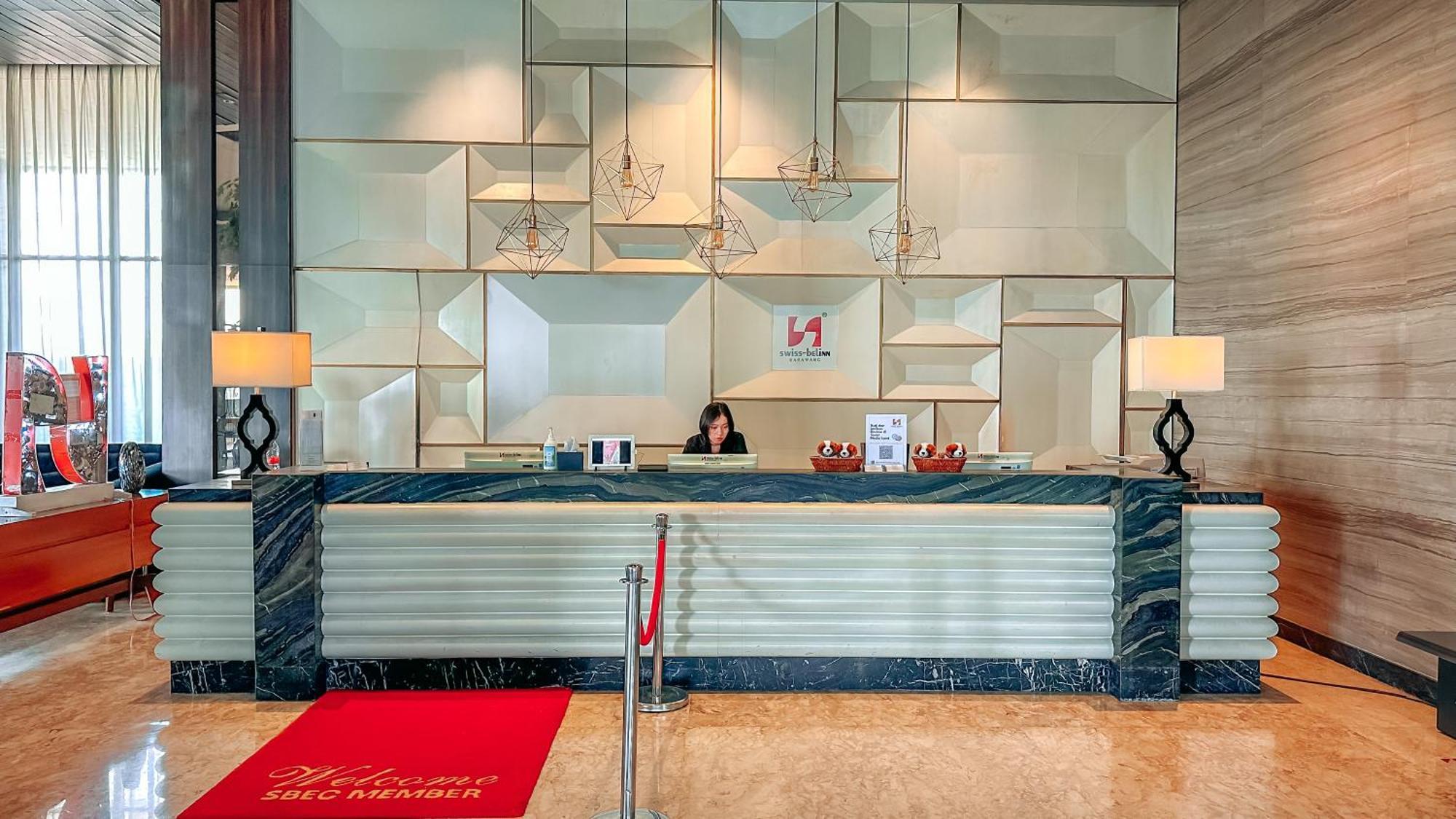 Swiss-Belinn Karawang Exteriér fotografie